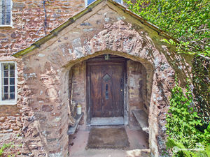 Porch- click for photo gallery